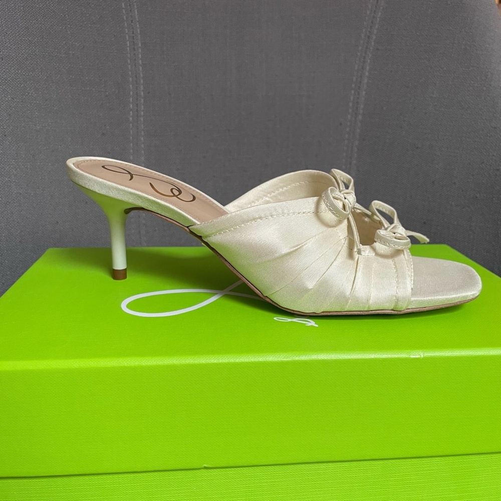 Sam Edelman “Pia” kitten heel sandals in ivory satin US 5 UK 3 EUR 35